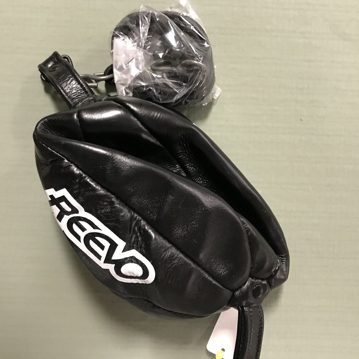 Reevo Double End Bag