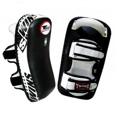 Twins Special Curved Thai Pads ** Sold in Pairs** - Hatashita